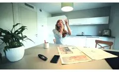 Novelia: an easy to use and safe multidose preservative-free eydreopper - Video